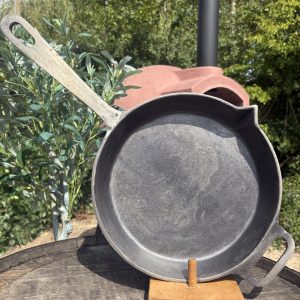 The Welsh Skillet 91/2"